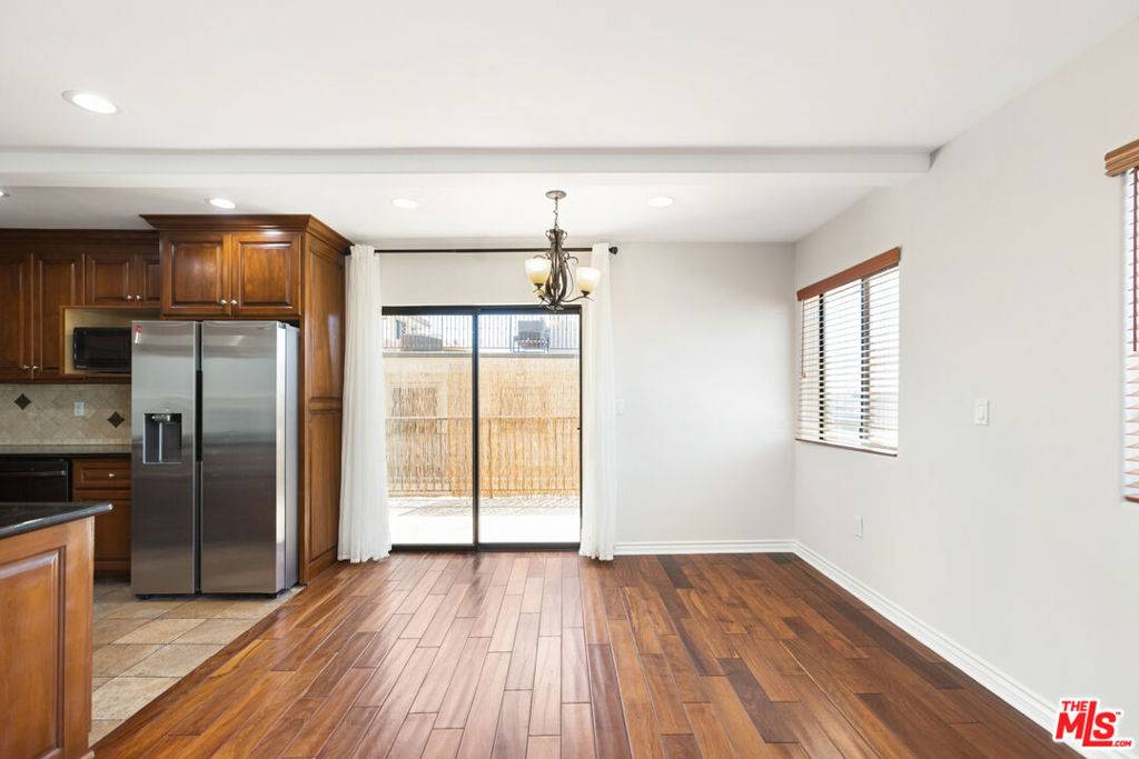 West Hollywood, CA 90069,1146 Hacienda PL #6