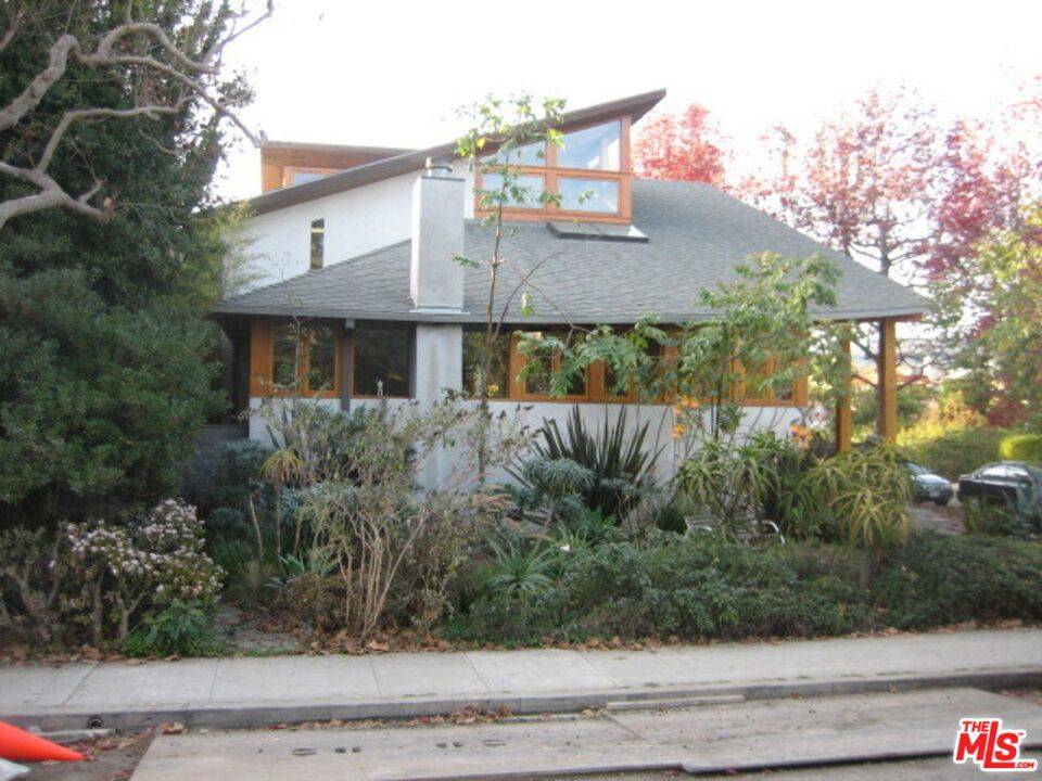 669 Haverford AVE, Pacific Palisades, CA 90272