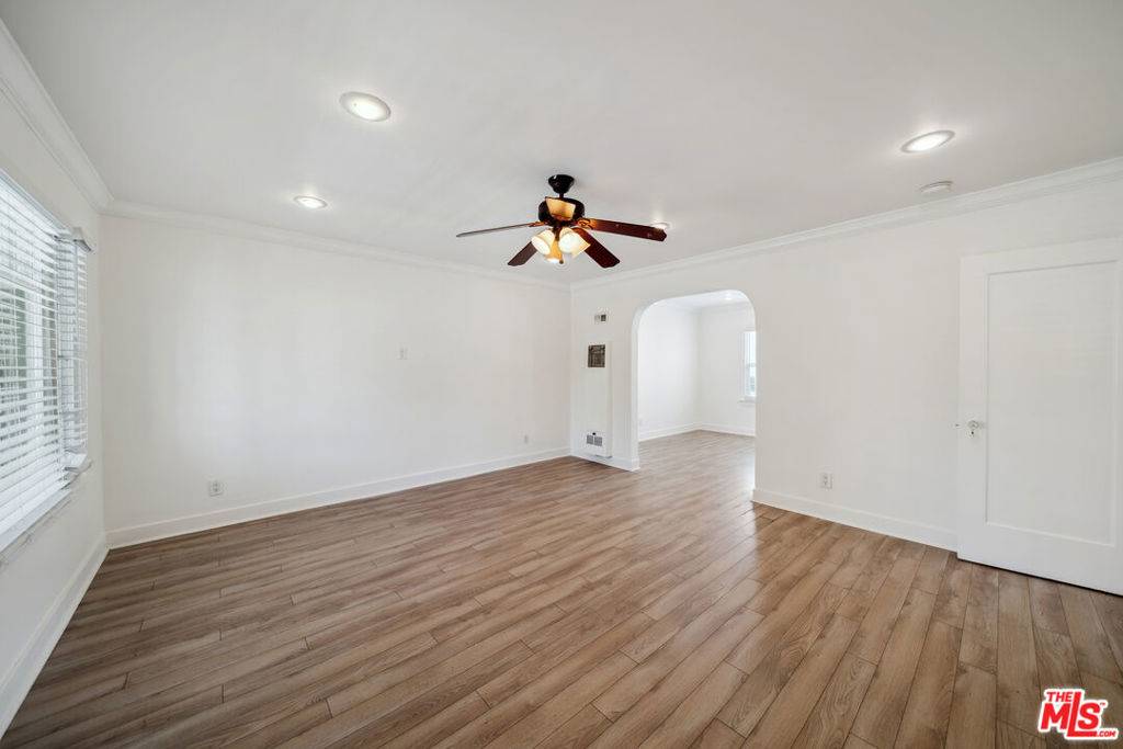 7942 Fountain AVE, West Hollywood, CA 90046