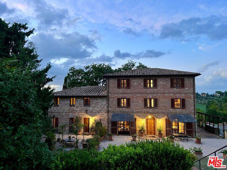 10 Via San Lorenzo, Umbria, ITALY, 6061