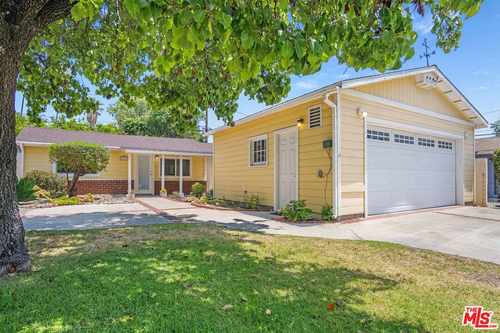 North Hollywood, CA 91601,5622 Troost AVE
