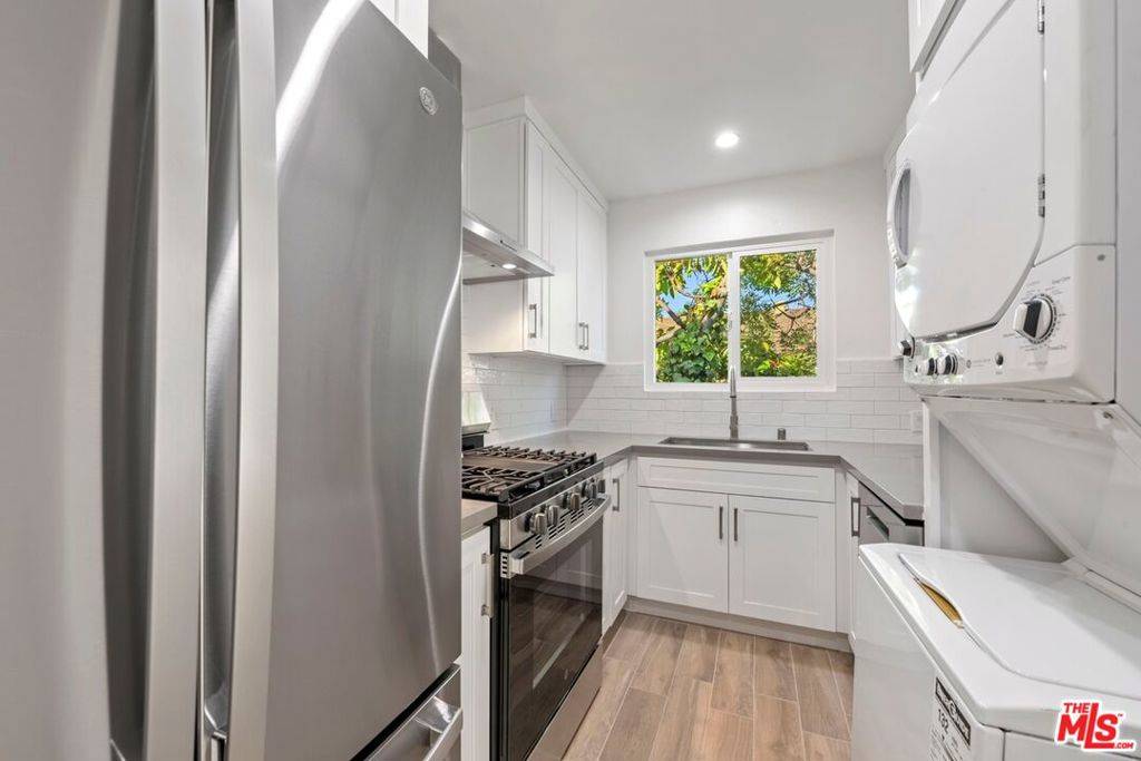 West Hollywood, CA 90046,1252 N Crescent Heights BLVD #4