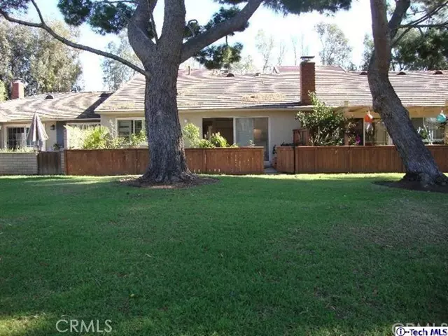 Irvine, CA 92612,9 Hawthorn