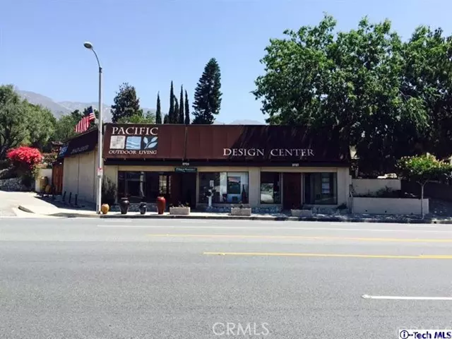 2723 2719 Foothill Blvd., La Crescenta, CA 91214