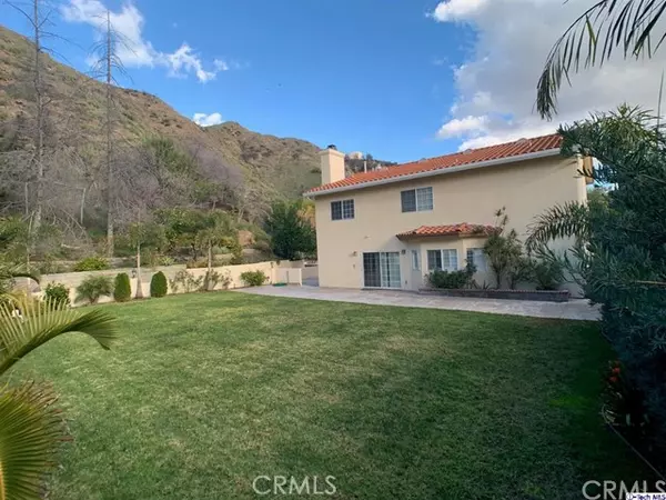 Burbank, CA 91504,2938 Remy PL