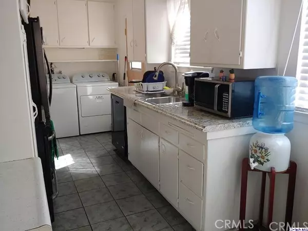 Palmdale, CA 93550,38515 33rd ST