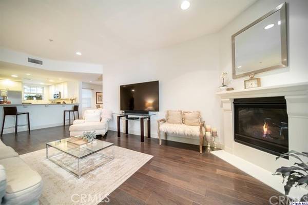 Toluca Lake, CA 91602,10648 Woodbridge ST #204