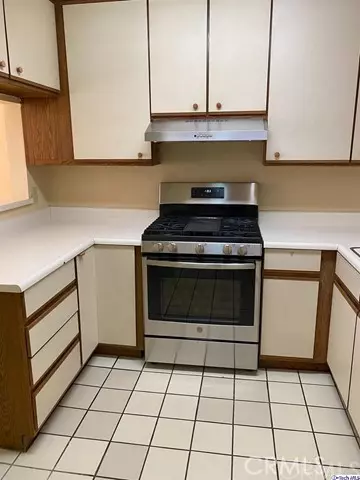 Glendale, CA 91206,345 N Jackson ST #202