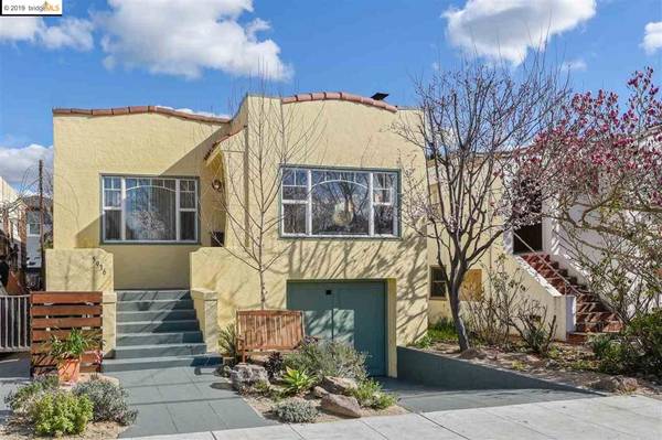 5936 MacCall, Oakland, CA 94609