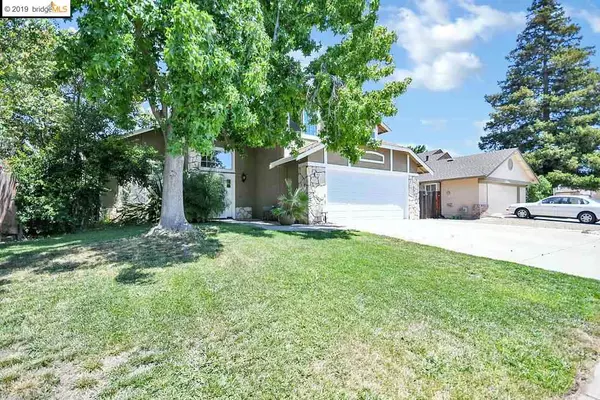 939 Weibel Cir, Oakley, CA 94561