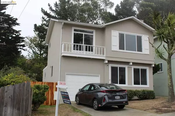 Pacifica, CA 94044,5 Idlewild CT