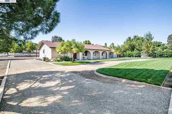 Tracy, CA 95304,15564 Rancho Ramon Dr