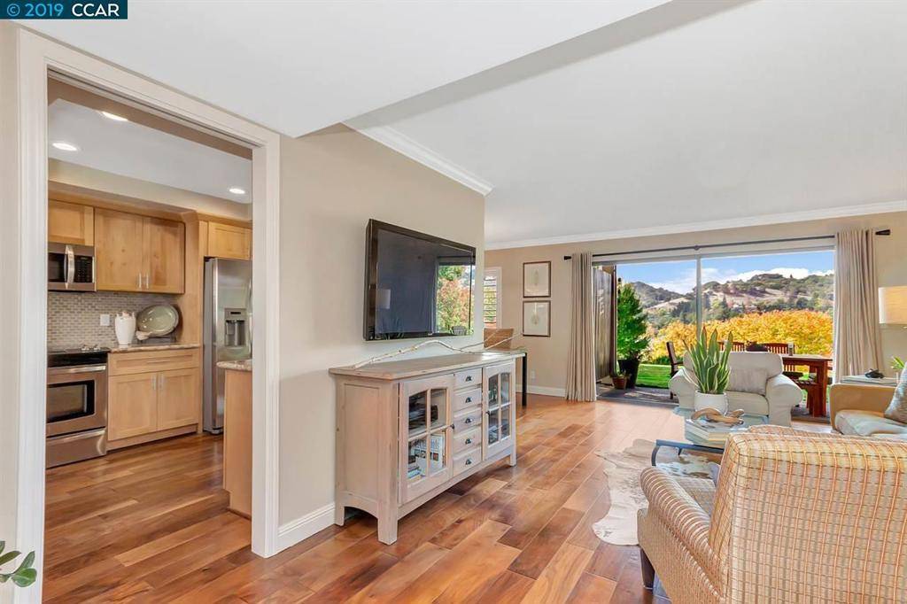 Walnut Creek, CA 94595,2633 Saklan Indian Dr #6