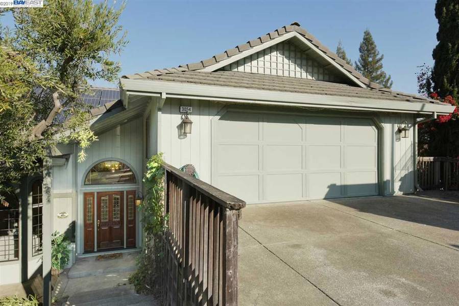 3054 Todd Ct, Castro Valley, CA 94546