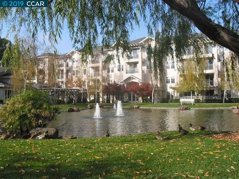 1840 Tice Creek Dr #2328, Walnut Creek, CA 94595