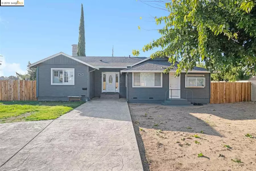 1964 Hamburg St, Oakley, CA 94561