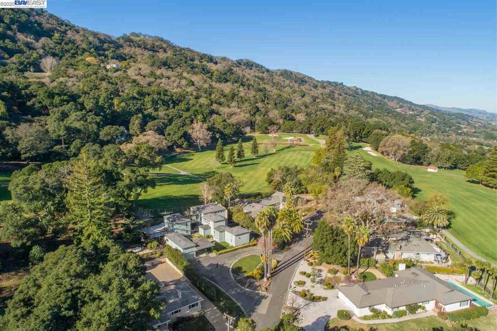 Pleasanton, CA 94566,81 Castlewood Dr