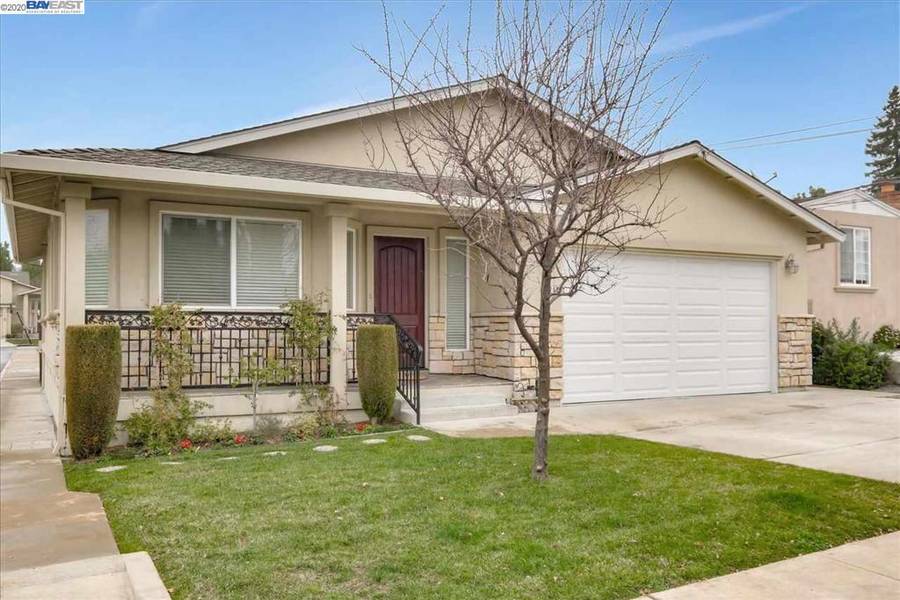 4262 Heyer Ave, Castro Valley, CA 94546