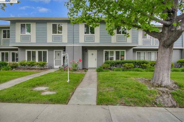 Pleasanton, CA 94588,4634 Ithaca Way