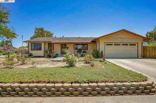 7622 Inverness Dr, Newark, CA 94560