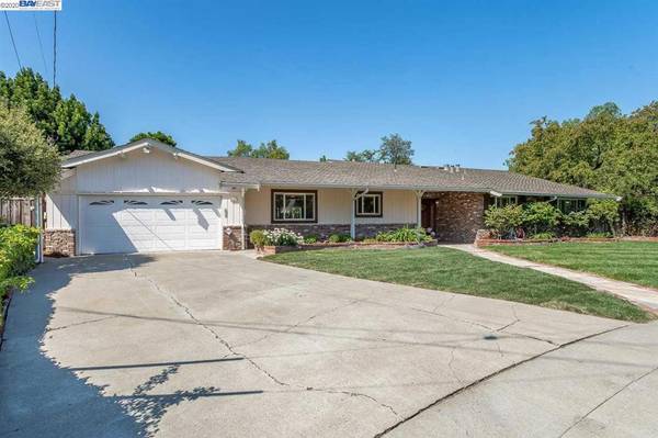 Fremont, CA 94539,41371 WHITECREST COURT