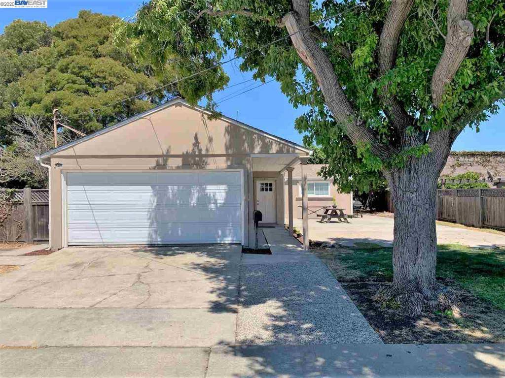 14002 Corvallis St, San Leandro, CA 94579