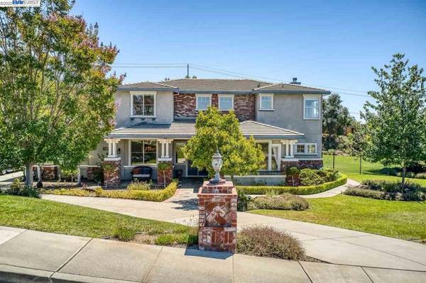 25489 Old Fairview Ave, Hayward, CA 94542