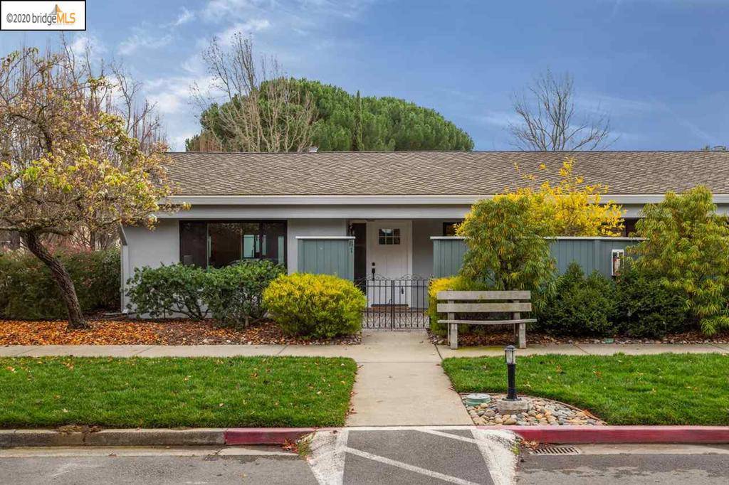 2601 Golden Rain Rd #1, Walnut Creek, CA 94595