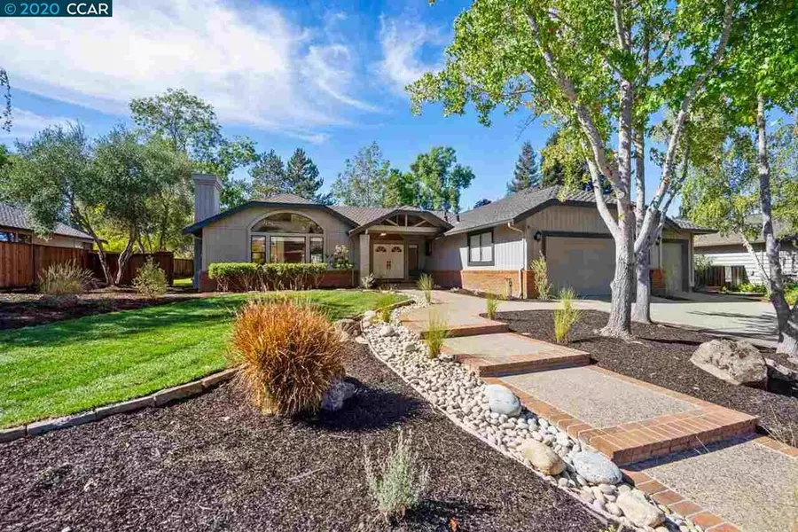 4 Haven Court, Moraga, CA 94556