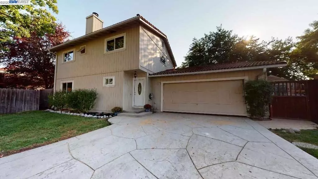 Dublin, CA 94568,8404 N Locust Pl