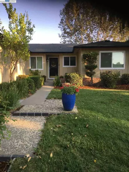 5586 Black, Pleasanton, CA 94566