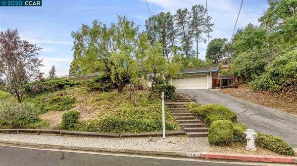 Orinda, CA 94563,14 Eastwood Dr