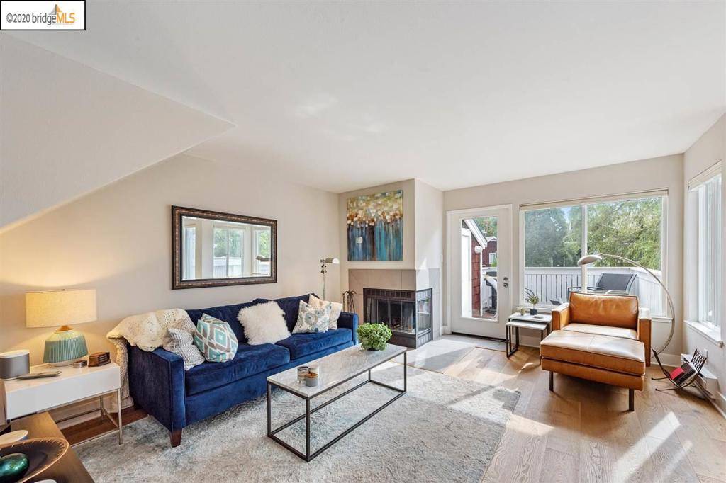 52 Marina Lakes Dr, Richmond, CA 94804