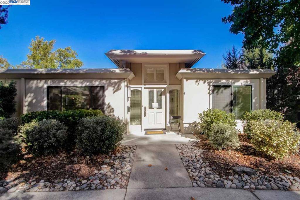 1221 Oakmont Dr #4, Walnut Creek, CA 94595