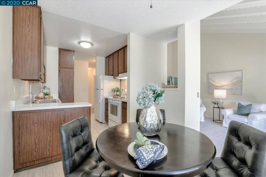 3055 Treat Blvd #10, Concord, CA 94518