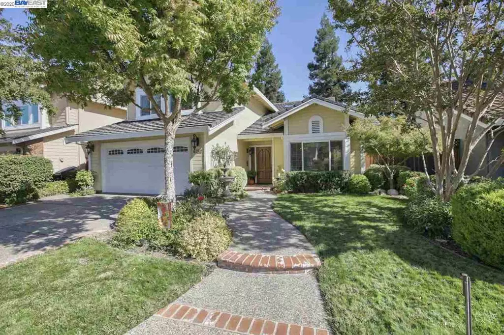 Pleasanton, CA 94566-8617,6782 Paseo Catalina