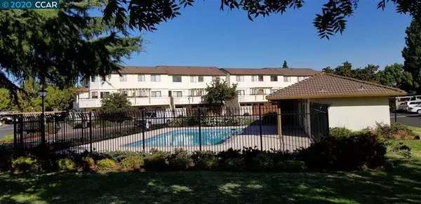 Concord, CA 94521-3071,5060 Valley Crest #47