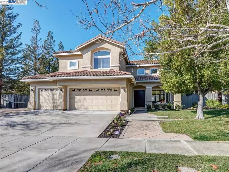 842 Highland St, Livermore, CA 94551