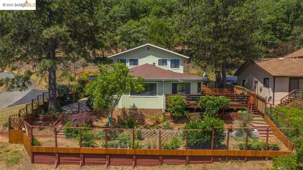 Ukiah, CA 95482,528 Doolan Canyon Dr