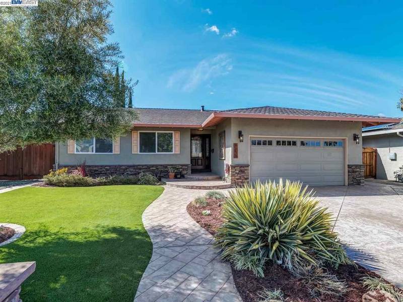 1175 Roxanne St, Livermore, CA 94550