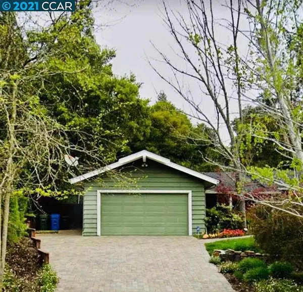 39 Ivy Dr, Orinda, CA 94563