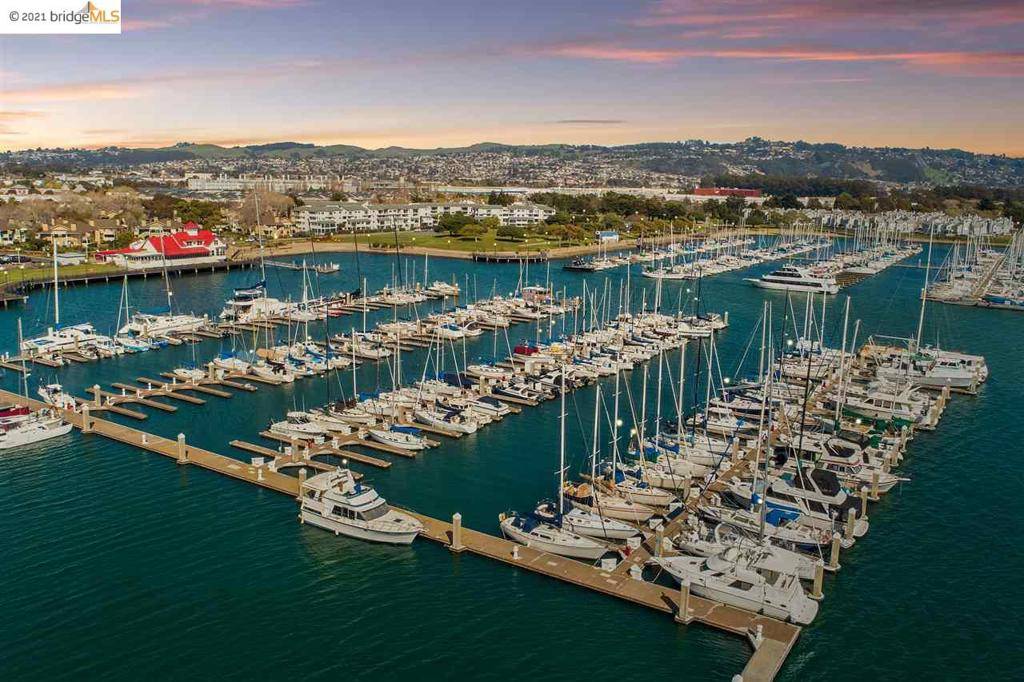 Richmond, CA 94804,1205 Melville Sq #208