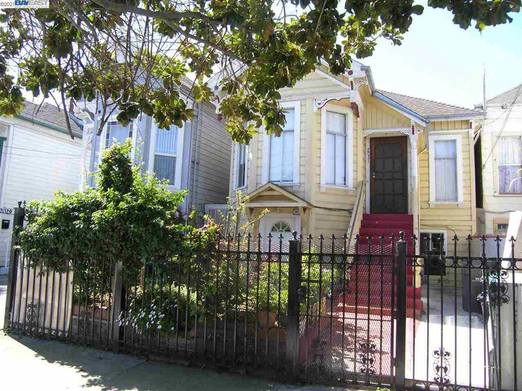 Oakland, CA 94606,2021 E 15Th St