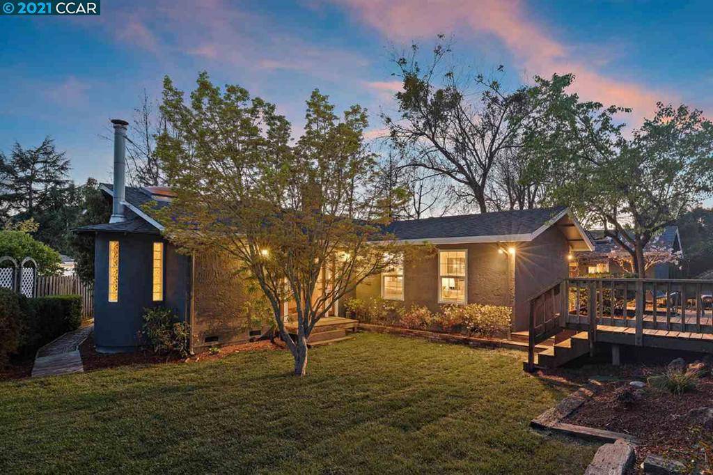 Moraga, CA 94556,11 Sparrow Ct