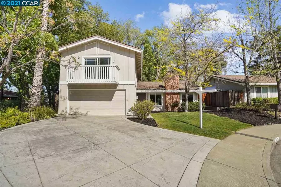 4475 Deerberry Ct, Concord, CA 94521