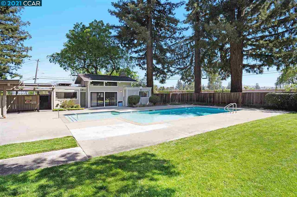 Danville, CA 94526,1135 San Ramon Valley Blvd