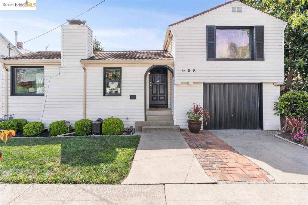Albany, CA 94706,608 Stannage Ave