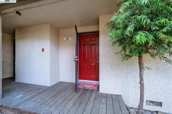 Hayward, CA 94544-5780,29581 Highgate Drive #118