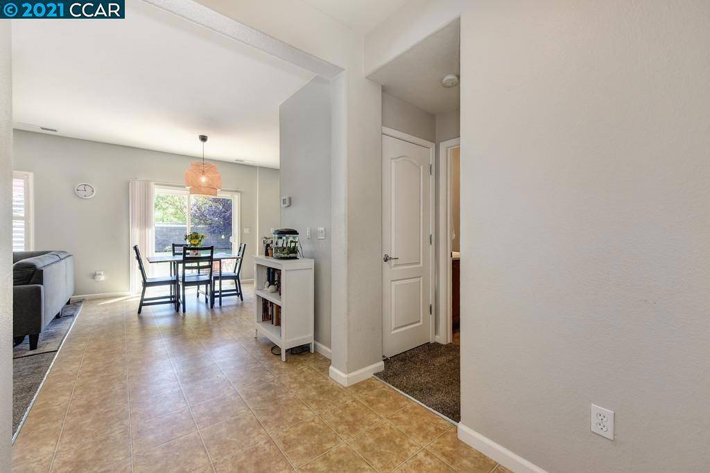 Roseville, CA 95747,308 Trimstone Ct