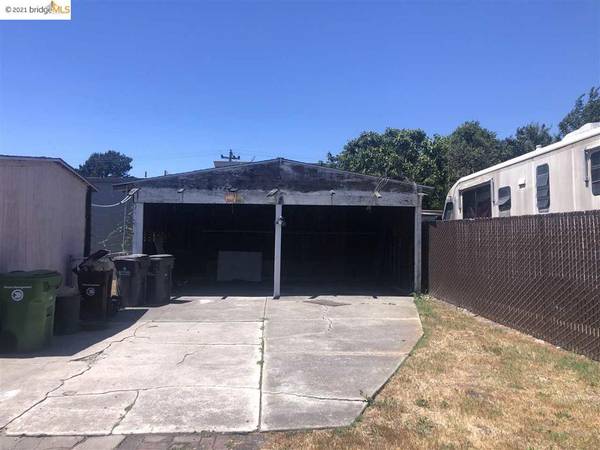 Oakland, CA 94621,1037 83rd Avenue